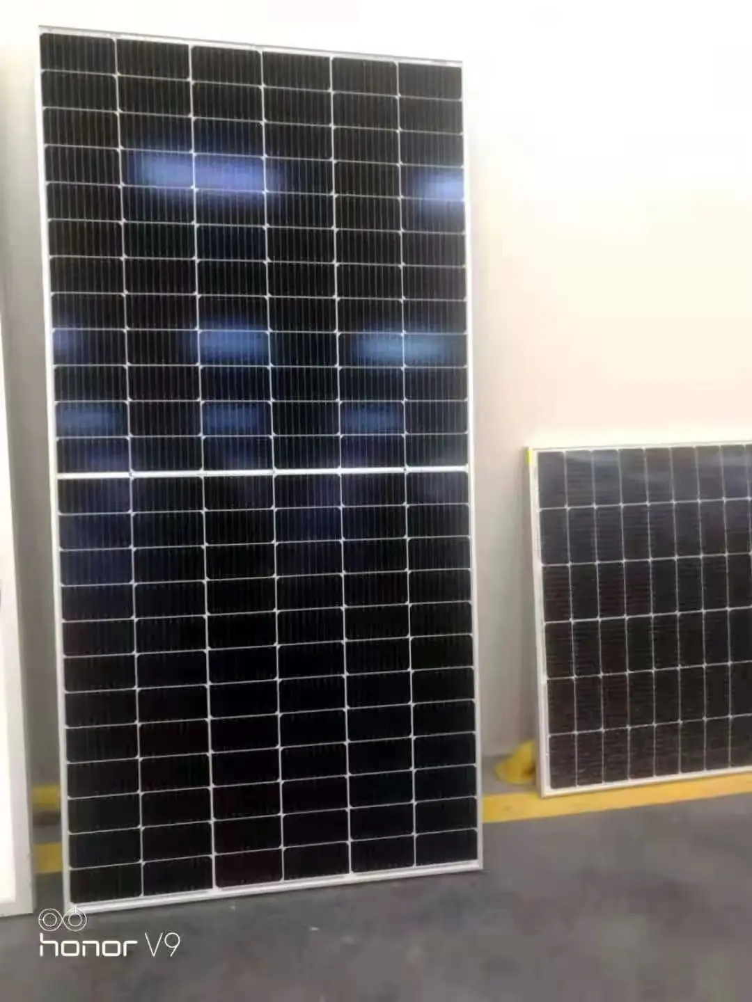 Monocrystalline PERC Half-Cut Cell Solar Panels | 250W-450W Foldable | ESG