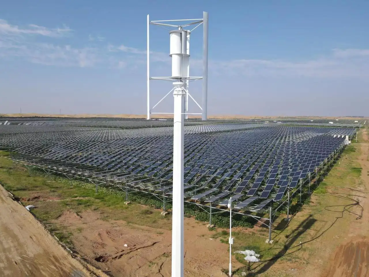 Residential Solar Hot Water Boiler | 3kW Wind Turbine System | TANFON