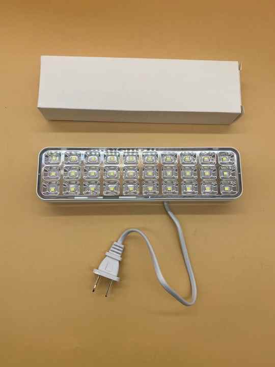 6W LED Emergency Light with 3.7V Li-Ion Battery 3-Hour Backup for Outdoor Use FAT