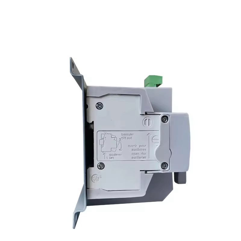 Automatic Transfer Switch 4P 63A CB Class Dual Power Supply for Industrial Backup Power Systems ENSKO SOLAR