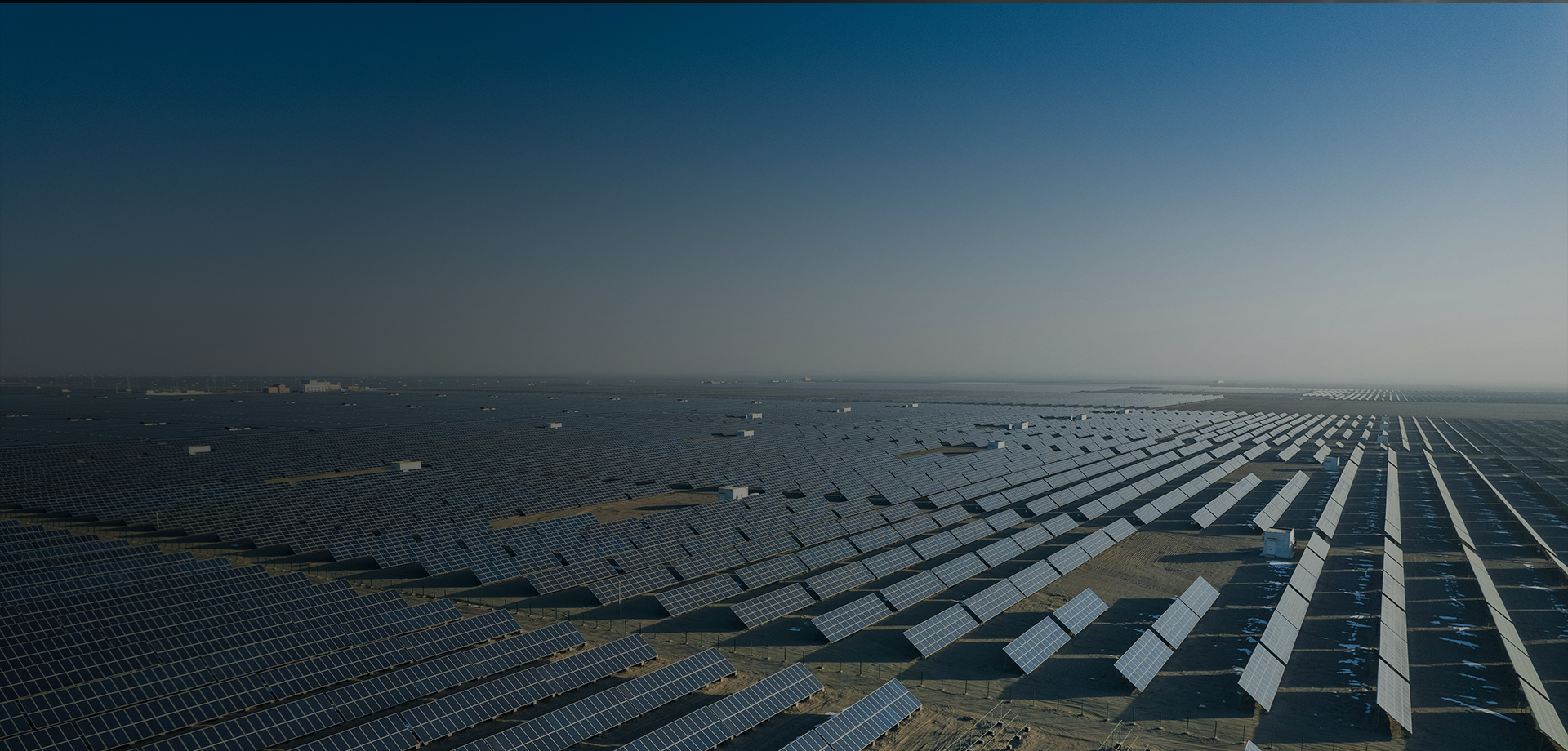 EnerMax Hybrid ESS Integrated Modular Design with BMS & EMS for Microgrid Energy Storage Applications