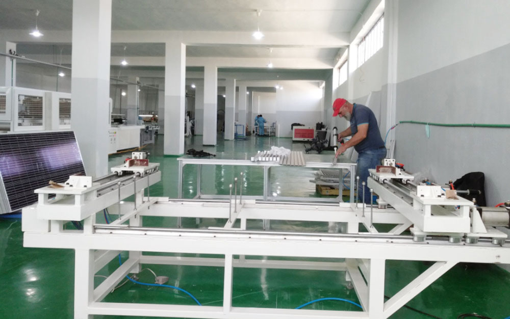 Solar Panel Framing Machine Semi-Auto 2200*1100mm Max Size for PV Module Production Line Ooitech